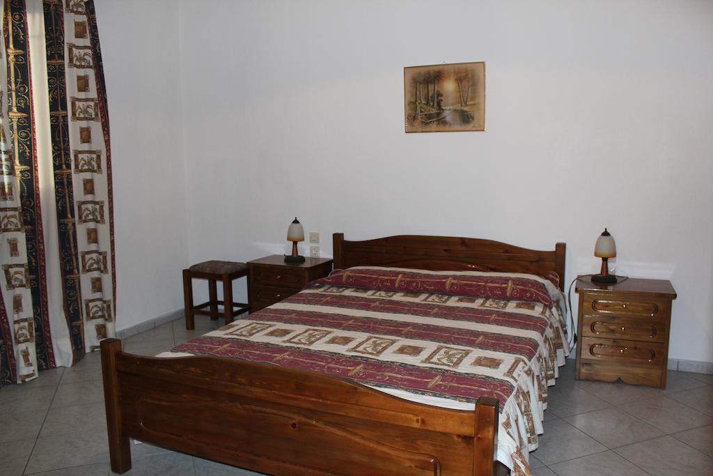 Studio Anna Neo Klima Habitación foto